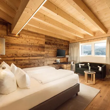 Torghele's Wald & Fluh Hotel *