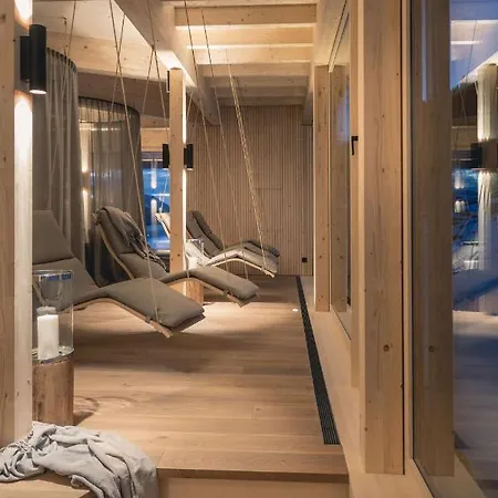Torghele's Wald & Fluh Hotell