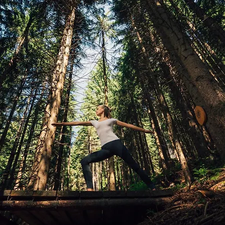 Torghele's Wald & Fluh Hotell