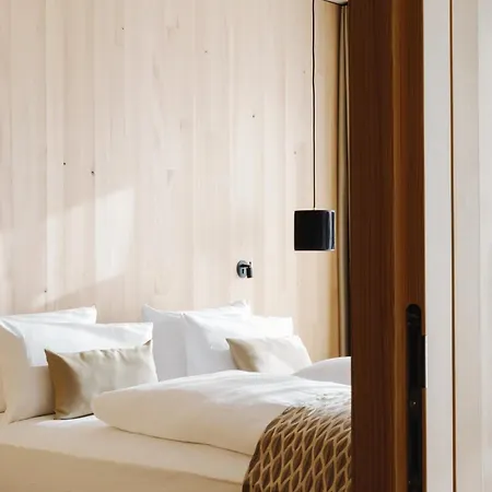 Torghele's Wald & Fluh Hotel *