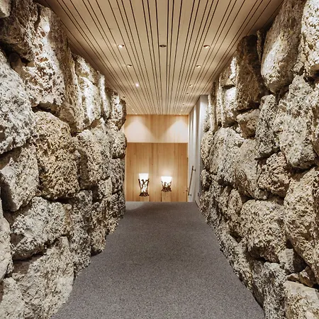 Torghele's Wald & Fluh Hotel *